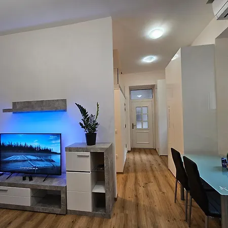 Apartament Sviti Touras By Town Hall Lublana