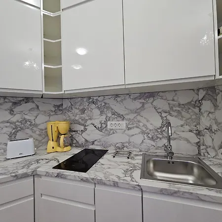 Sviti Touras By Town Hall *